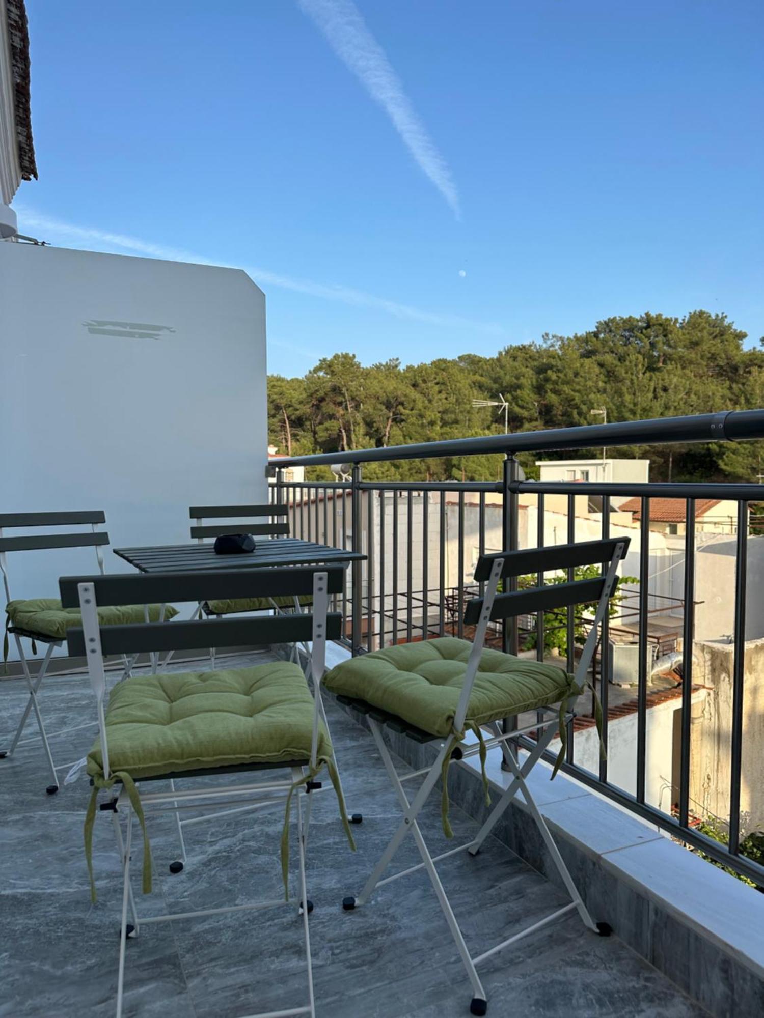 Pefki Apartments 리메나리아 외부 사진