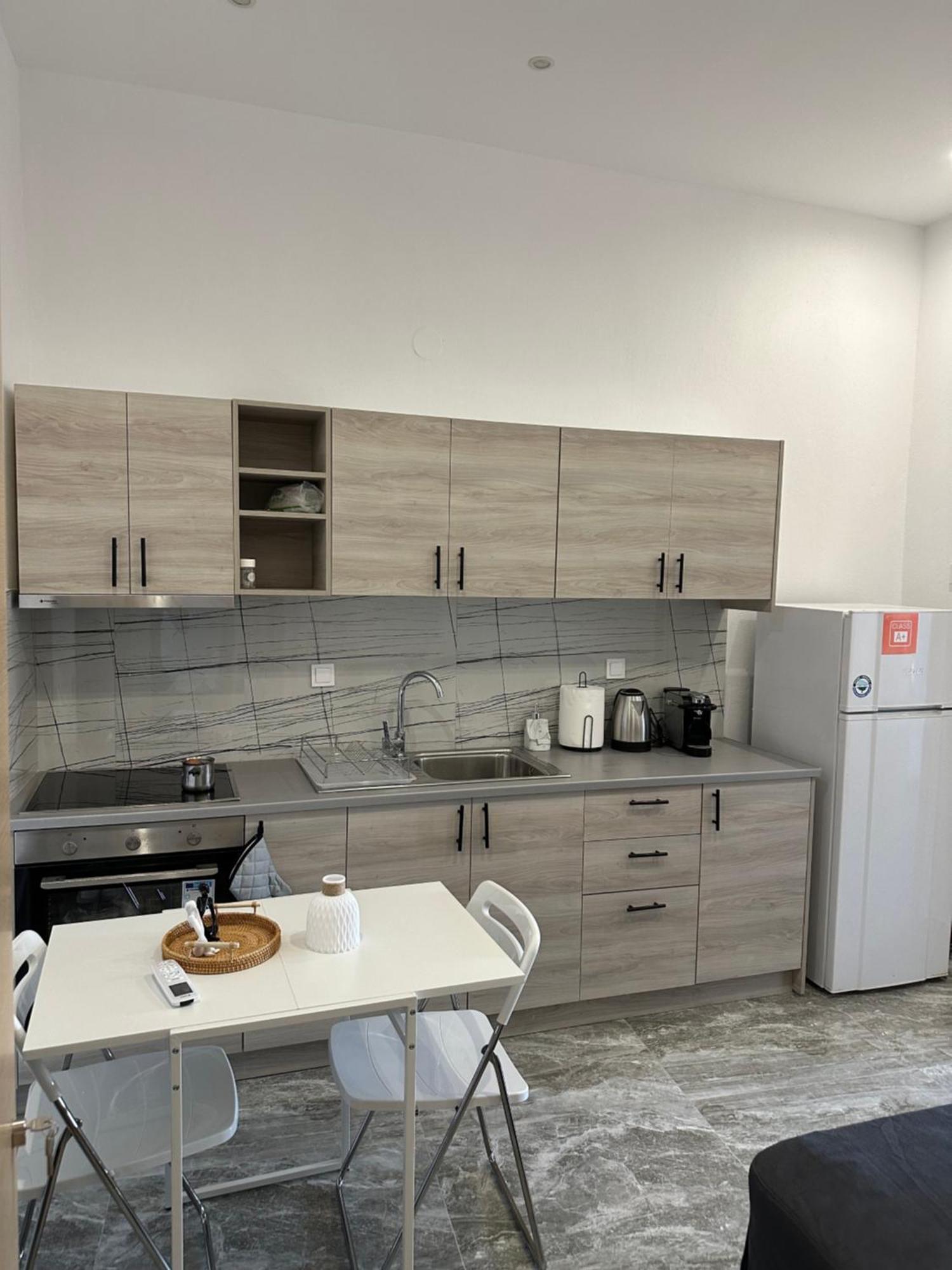 Pefki Apartments 리메나리아 외부 사진